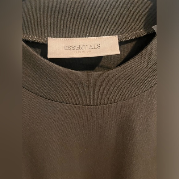 Essentials Fear of God Crewneck Oversized T-Shirt - Picture 2 of 6